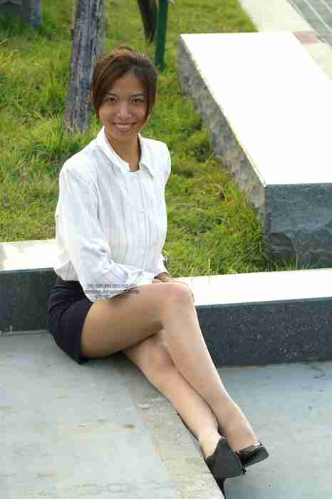 性感肉丝裤袜高跟少妇[天使原创摄影吧legbar]ID0223 20061108xiaojun